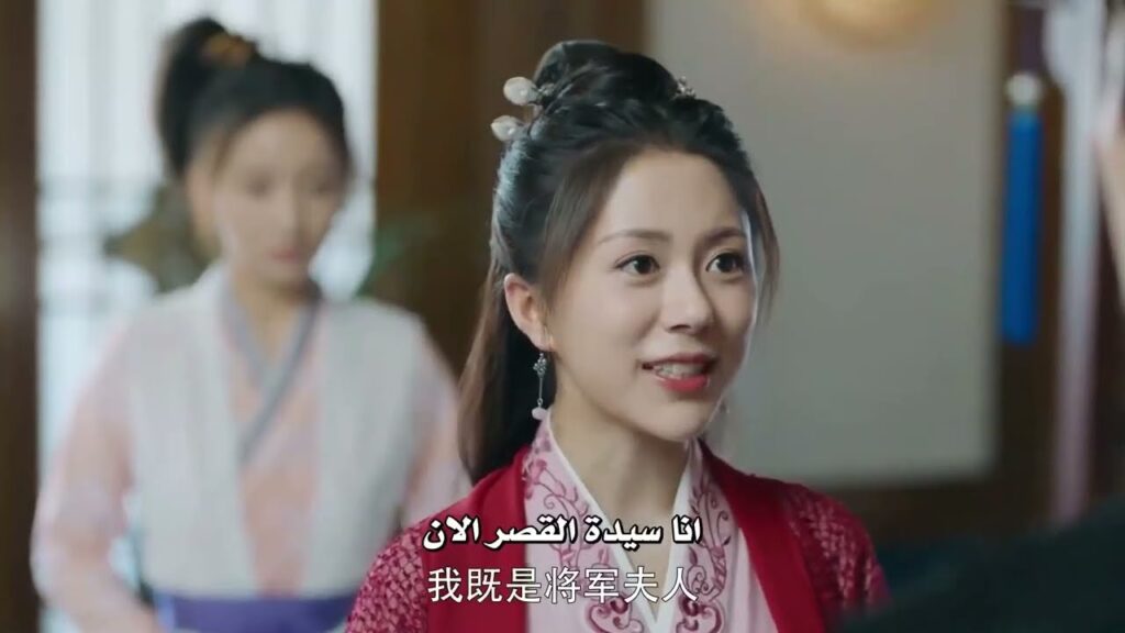 تتأنق لكي تكسب قلب زوجـها لكنه يصدها بقوة