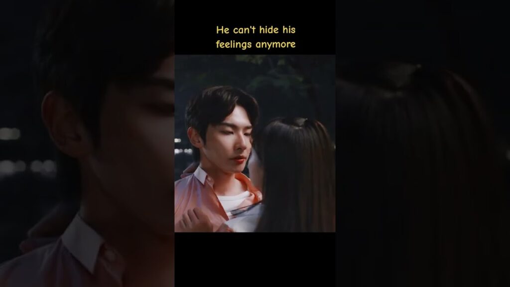 ولا يستطيع إخفاء مشاعره بعد الآن🥺🥺❤️#ariverrunsthroughit #wangruichang #huyixuan #cdrama #youku ولا يستطيع إخفاء مشاعره بعد الآن🥺🥺❤️#ariverrunsthroughit #wangruichang #huyixuan #cdrama #youku