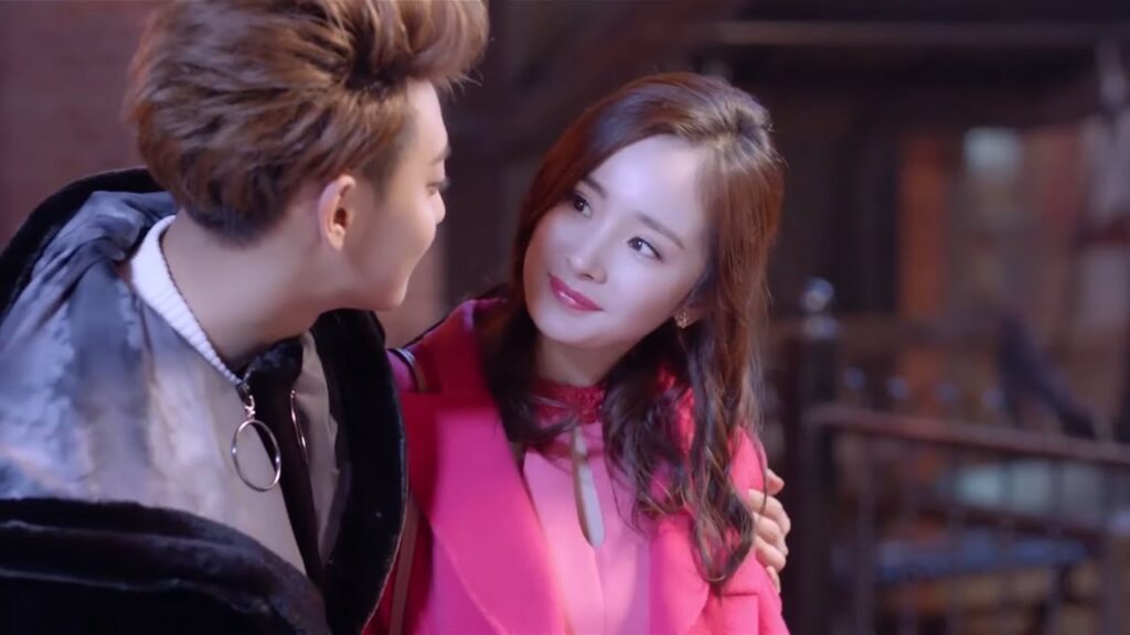 يضايق (شي شياو فاي) (تونغ وي)، لكنه لم يتوقع أن تفوقه ~ | مقطع من مسلسل المفاوض