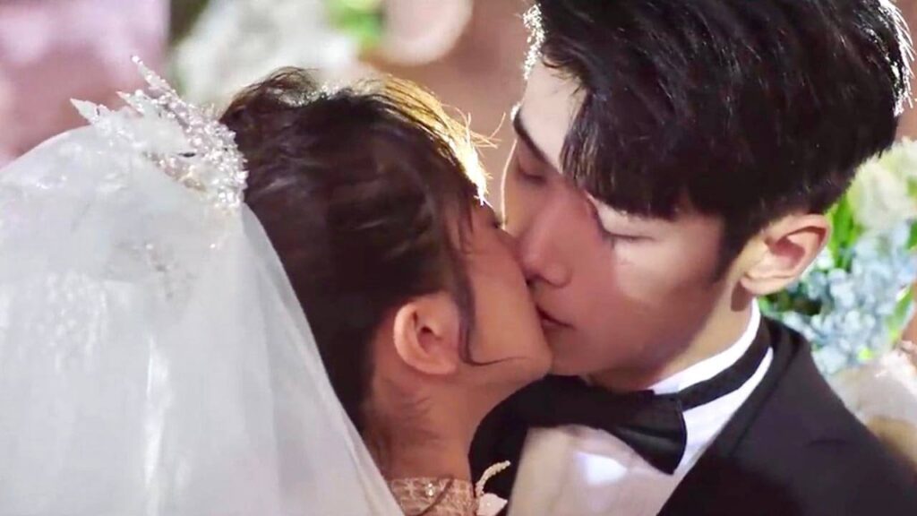 انا لك و انتي ملكـي , الرئيس يتزوج مساعدتـه التي هي صديقة طفولتـه