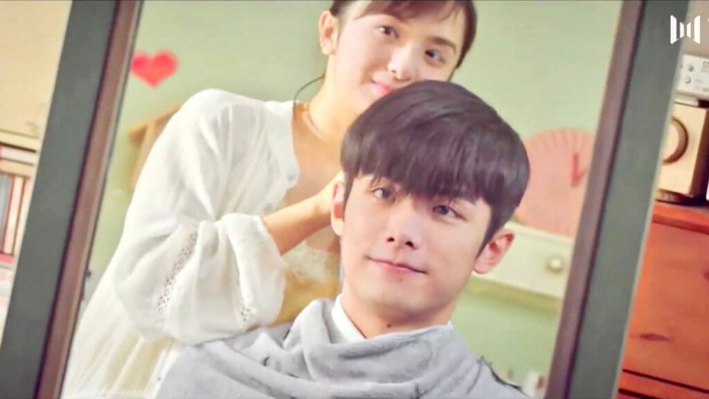 يضع ثـقته بزوجتـه و يطلب منها ان تقص شعره  ( حبيبتي )