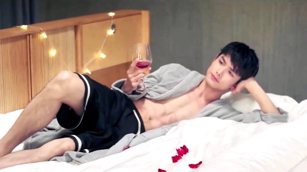 زوجهـا رومانسي جدا و لا تعرف كيف تتعامل مع  شهواتـه