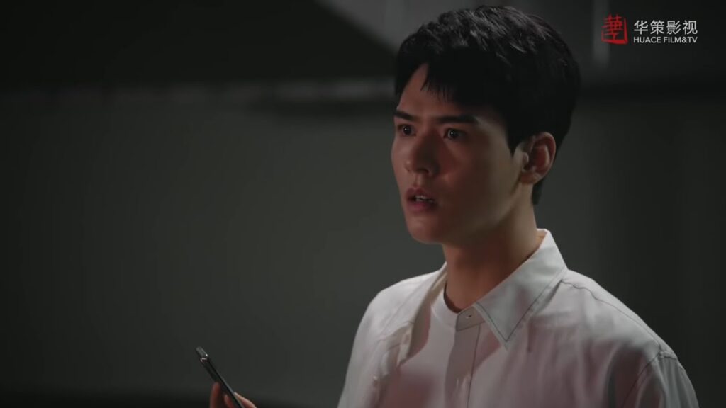 تعرض (لين شين) للهجوم وهو يتحدث على الهاتف في مرآب السيارات ~ | مقطع من "حديقة الأحلام"