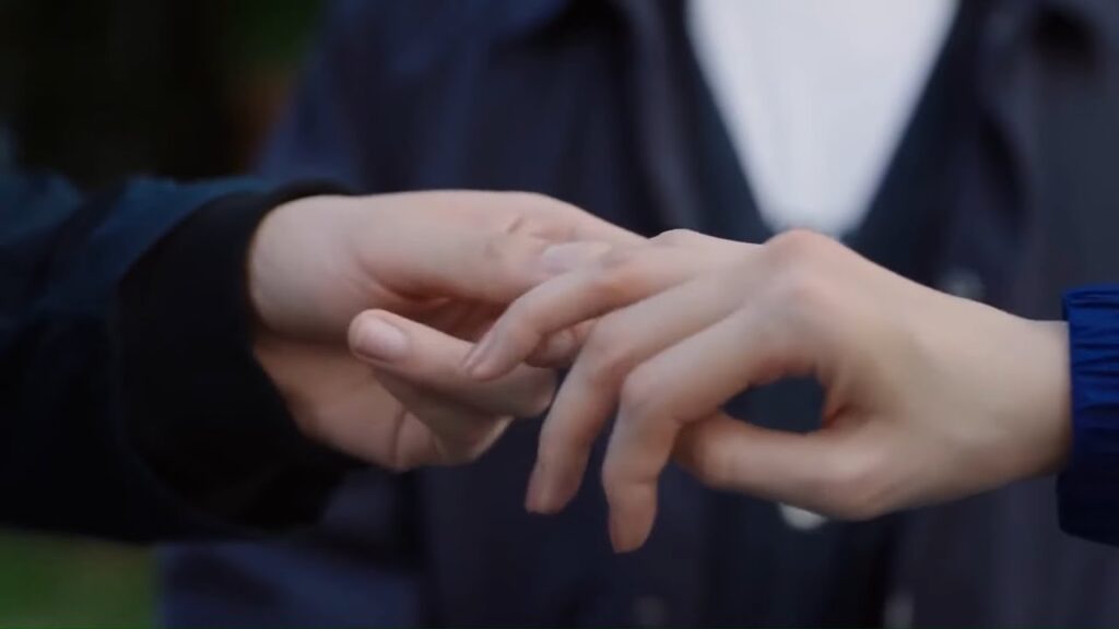 يذهب لمنزلها فيجدها مع رجل آخر فيقرر جده مساعدته في طلب زواجها |من هيا هيا يا حبار 2