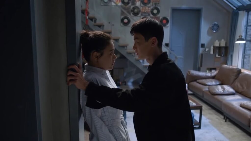 قلبي يتسابق عند الإقتراب منك ~ | مقطع من مسلسل "أنت بطلي"