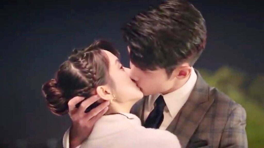 انتي الفتاة التي احبها , لذا لن ادعك تنفصلين عني  ( حبيبتـي )