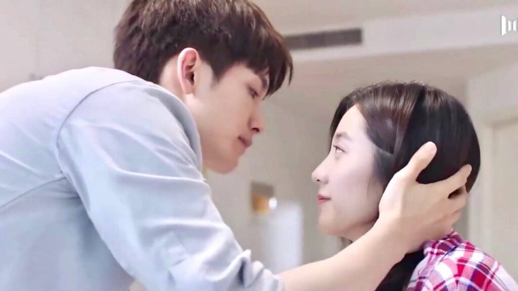 عرفت الان ميزة امتلاك حبيب , شخص يبقـى معي عند مرضي و فرحتـي             ( رومانسيتي الاولى )