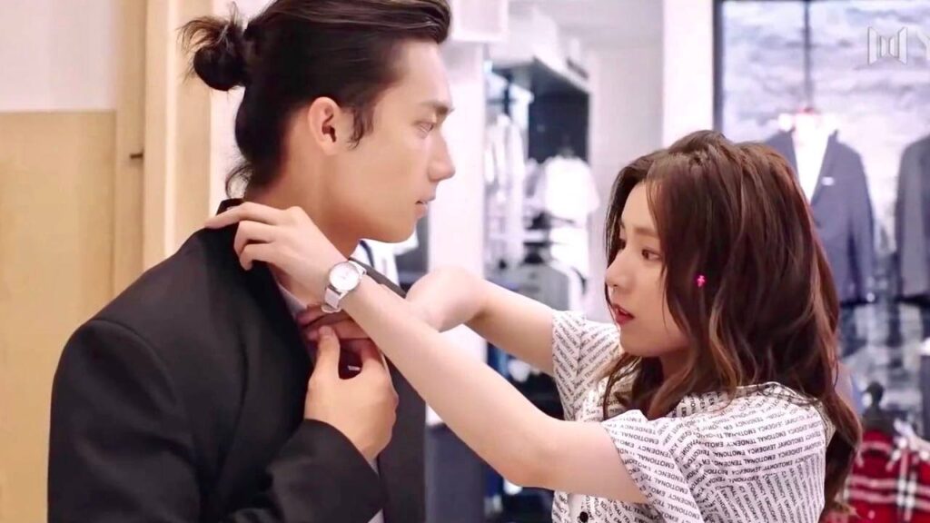 يجعلها تتصرف كحبيبـته ليوم واحد  ( رومانسيتي الاولى )