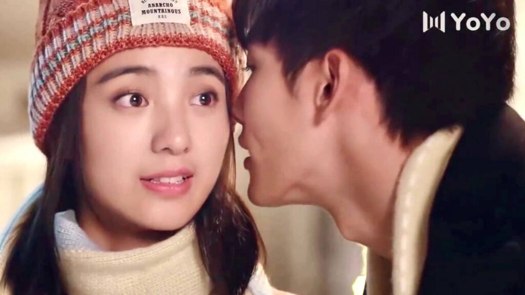 قبلني عندما شاهدنا الألعاب النارية معًا        ( رومانسيتي الاولى )