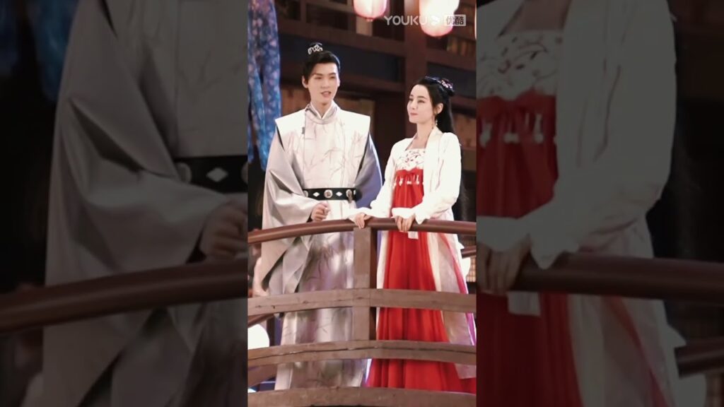 “أسطورة أن له”|The Legend of AnLe|يلعب شخصان معا، مشهد الليل الجميل مليء بالحب|YOUKU "أسطورة أن له"|The Legend of AnLe|يلعب شخصان معا، مشهد الليل الجميل مليء بالحب|YOUKU