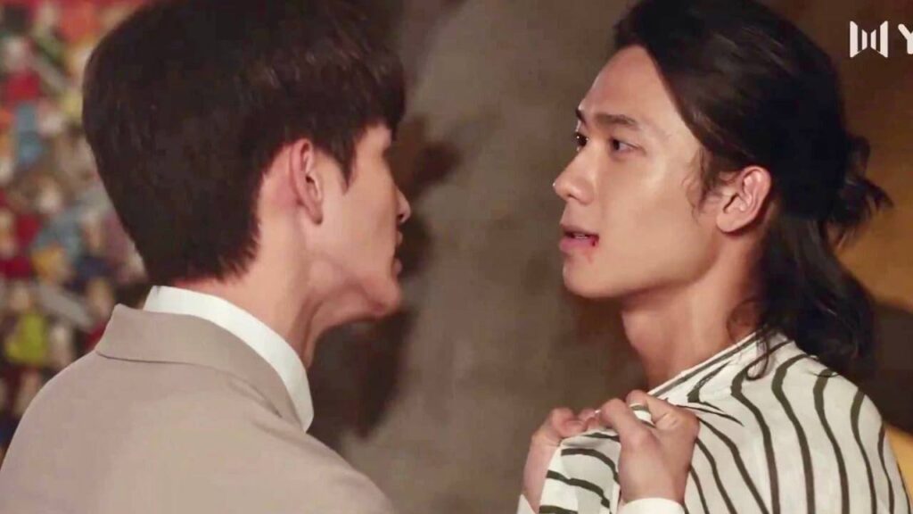 الفتاة ثملـة , لكنهما يريدان اخذها الى المنزل ولا احد يتنازل عنها ( رومانسيتي الاولى )