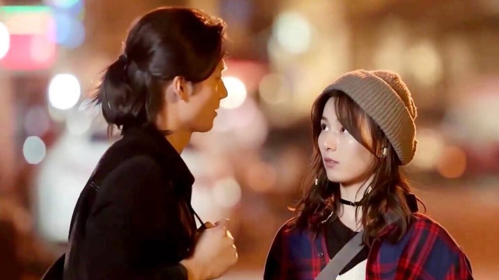 تريده ان لا يهتم بها , لكـي لا تقع في حبـه ( رومانسيتي الاولى )