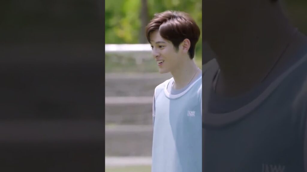 حبيب الطفولة #yoyoarabic #عزباء_محترفة #wangrunze #yoyoarabic #aarondeng #ireinesong #shorts