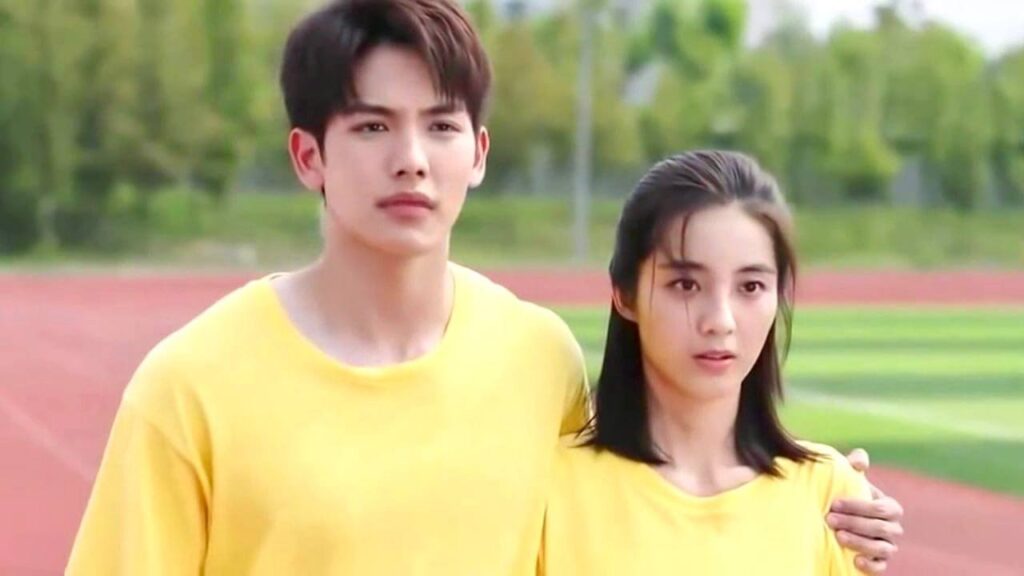 لانها قويـة و لاتريد ان تخسر تقوم بحمل شريكها لكي تفوز ( رومانسيتي الاولى )