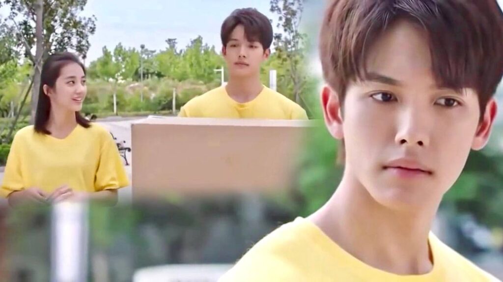 وسيم الجامعة يحمل الاشياء عنها , فتصبح حديث الجامعة ( رومانسيتي الاولى )