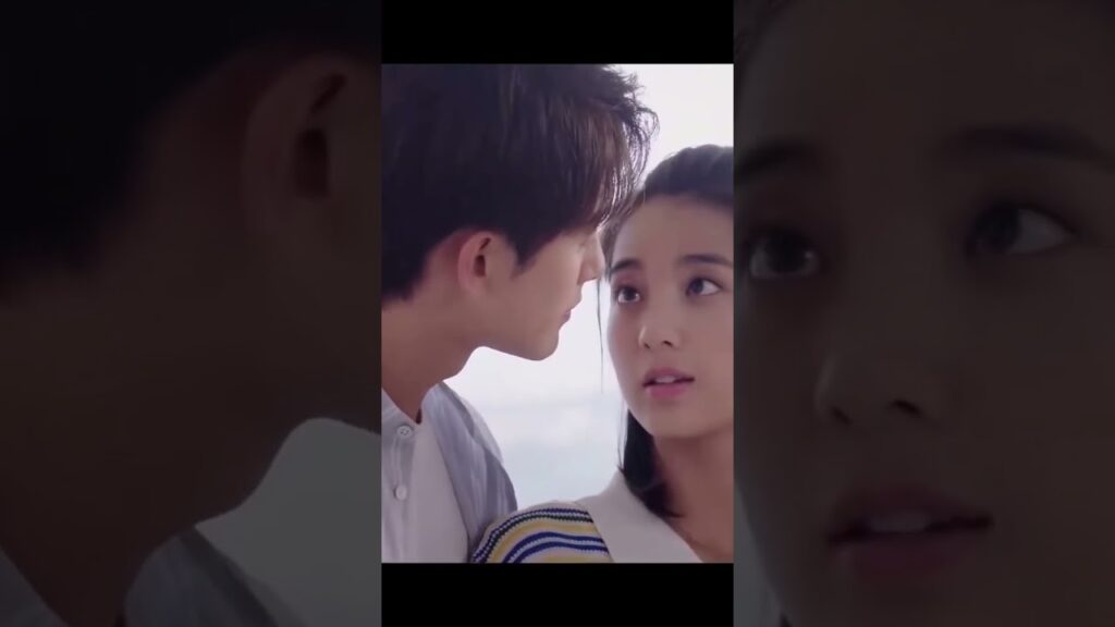 تأتي للمكتبة للمغازلة والحب لا للدراسة😆 #firstromance  #yoyoarabic #rileywang #王以綸 #shorts #初恋了那么多年