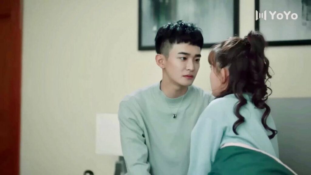 استيقظت من الكابوس و عانقـها الرئيس التنفيذي بإحكام ( الحب الصامت )