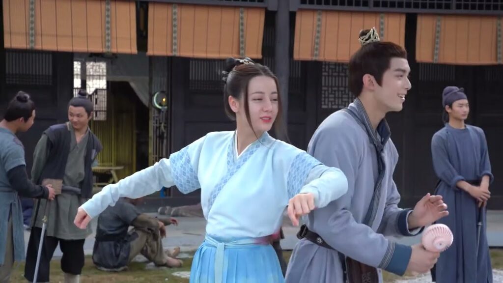 مشاهد لطيفة من كَواليس تصوير مسلسل القصيدة الطويلة | The Long Ballad من نوع (أعداء يقعان في الحب)