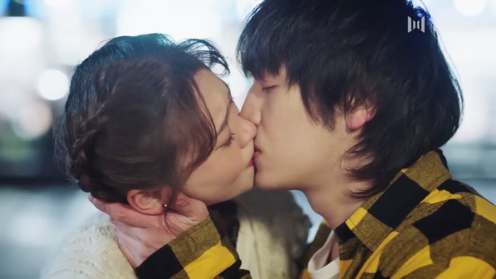 و اخيرا يعترف لها بحبه قبل التخرج من الجامعة ( على وشك الشهرة) و اخيرا يعترف لها بحبه قبل التخرج من الجامعة ( على وشك الشهرة)