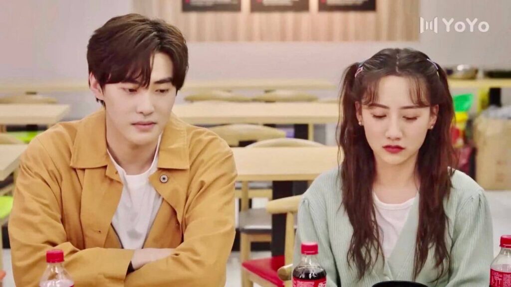 يفتخر بحبيتـه التي حصلت على  دور البطولة و تفوقت على صديقتها ( على وشك الشهرة )