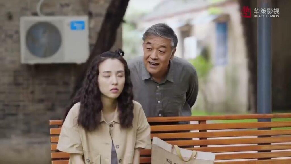 تغضب الفتاة على الطبيب لتنقذ جدها المريض مشهد من المسلسل الثمانينات و التسعينات مترجم للعربية