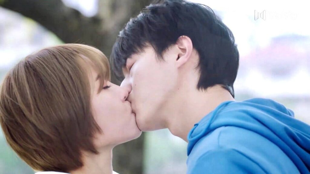 و اخـــيرا يعترف لها بحبهِ بعد ان احبتهٌ لـ 4 سنوات 🥺💜 ( على وشك الشهرة )