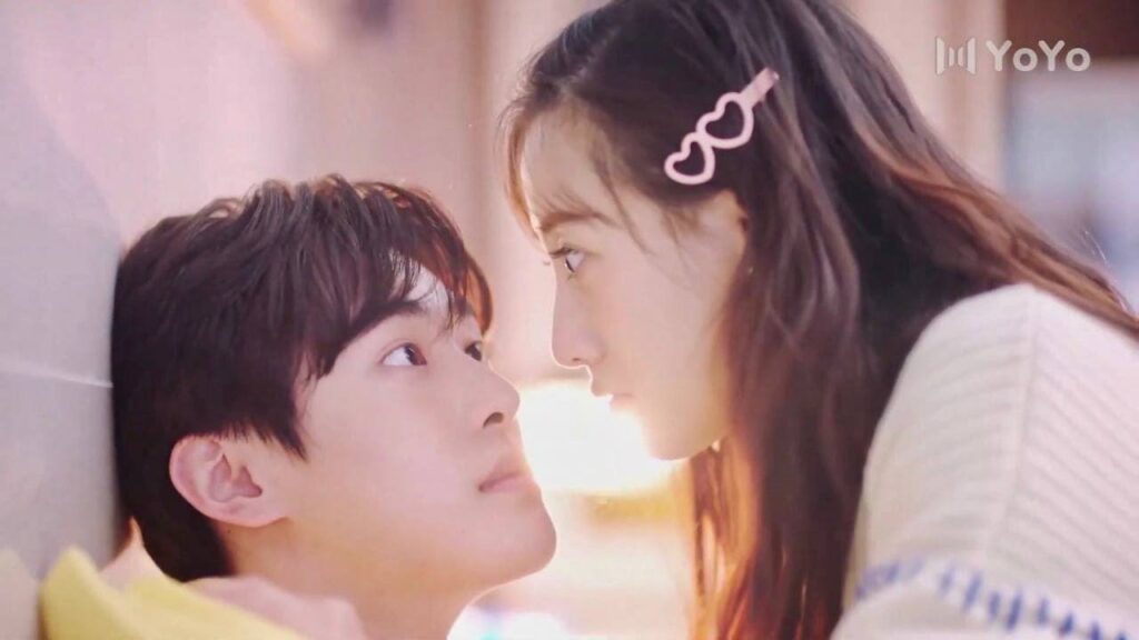 يكذب عليـها و يتلاعب بمشاعرها فتعاقبـه بشـدة ( على وشك الشهرة )