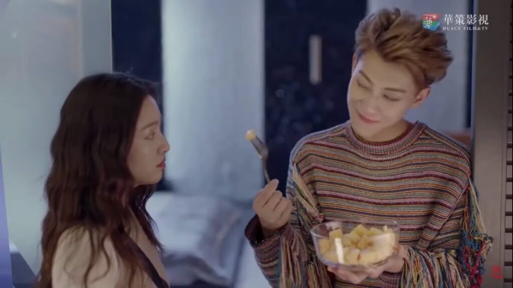 التين الحلو مثل الحب !! سيتساقط شعركِ مشهد مضحك من المسلسل الرومانسي الموسيقي “ألمع نجم في السماء” التين الحلو مثل الحب !! سيتساقط شعركِ مشهد مضحك من المسلسل الرومانسي الموسيقي "ألمع نجم في السماء"