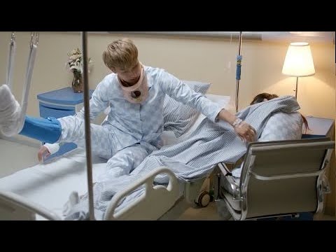 أي شخص يحبك يتأذى، كٌسرت ساقه مشهد من المسلسل الرومانسي الموسيقي "ألمع نجم في السماء" مترجم