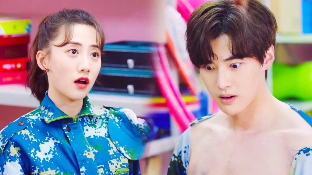 تمزق قميص الايدول المشهور بالخطأ ❤️《على وشك الشهرة Almost Famous 》 تمزق قميص الايدول المشهور بالخطأ ❤️《على وشك الشهرة Almost Famous 》