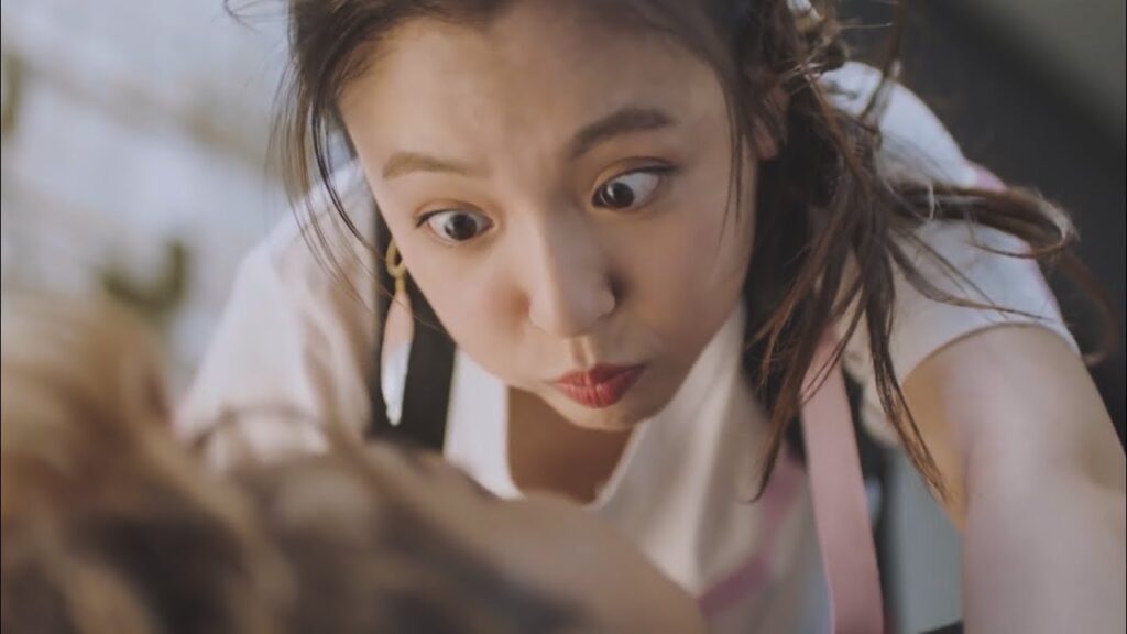 عندما تريد مساعدتي تقبيلي مشهد من المسلسل الصيني الرومانسي”ألمع نجم في السماء” عندما تريد مساعدتي تقبيلي مشهد من المسلسل الصيني الرومانسي"ألمع نجم في السماء"