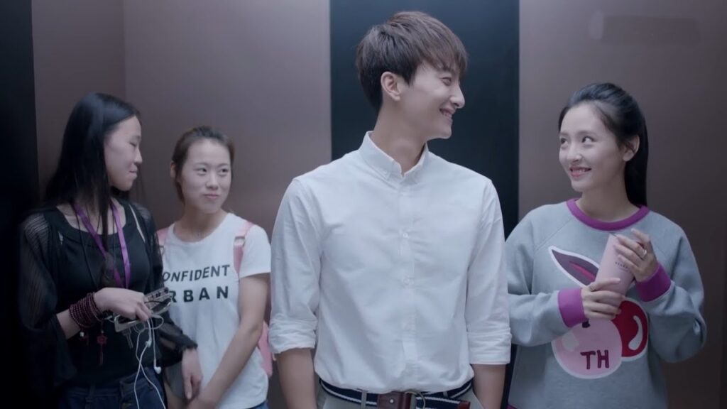 عندما يتم سرقة أغنيتي من قبل منافسي! مشهد من المسلسل الصيني “ألمع نجم في السماء” عندما يتم سرقة أغنيتي من قبل منافسي! مشهد من المسلسل الصيني "ألمع نجم في السماء"