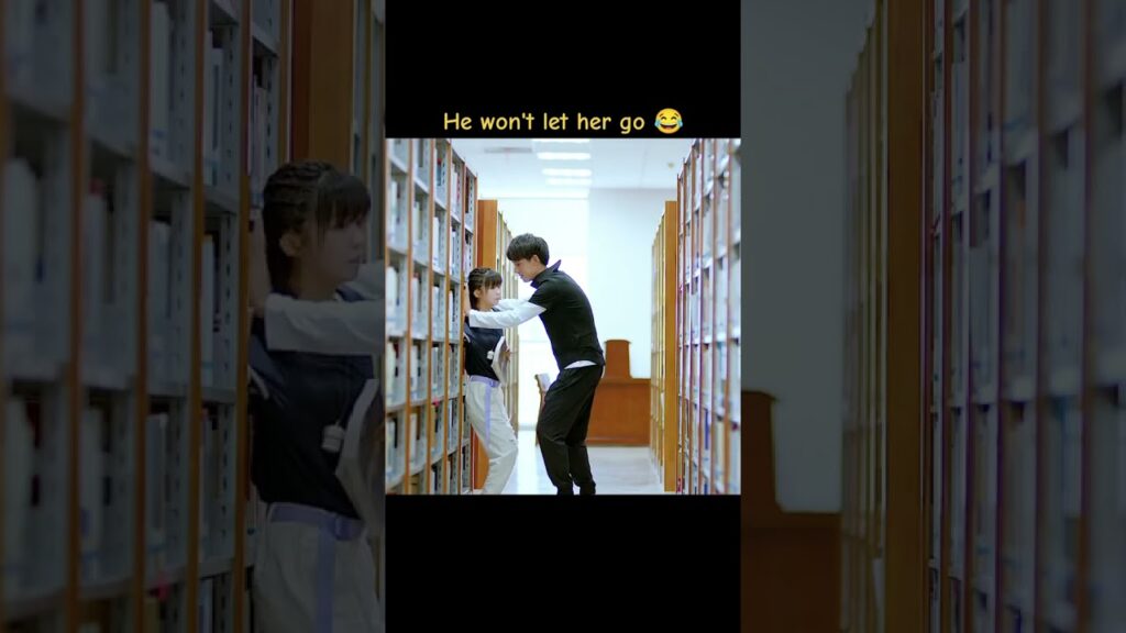 لن يسمح لها بالرحيل🤣🤣🤣 #thebestofyouinmymind #songyiren #youku