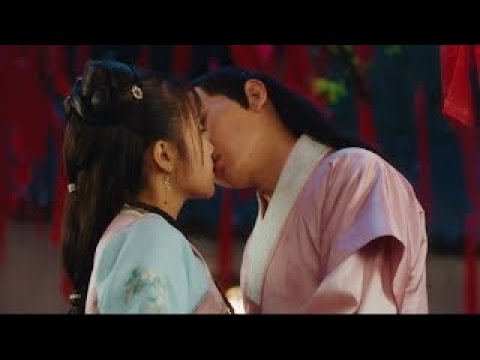 قبلات السيد الشاب تزداد مشهد من المسلسل الرومانسي التاريخي"حب رومانسي " | A Love So Romantic" مترجم