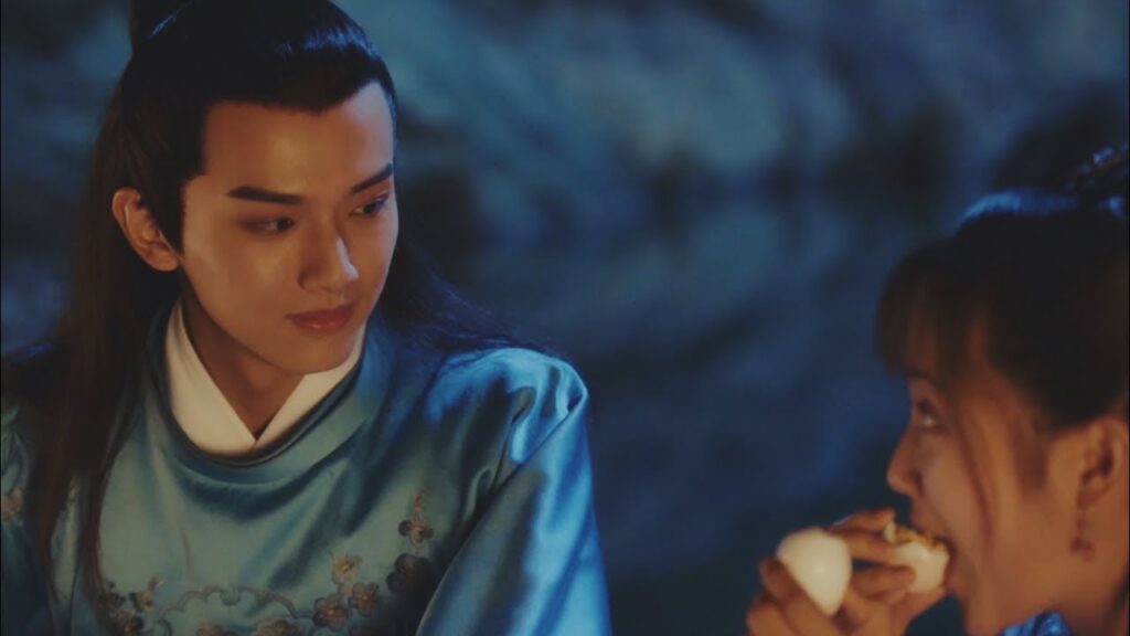 هيا أمسك بالدجاج من أجلي.. مشهد مضحك من المسلسل الرومانسي التاريخي"حب رومانسي"| A Love So Romantic"