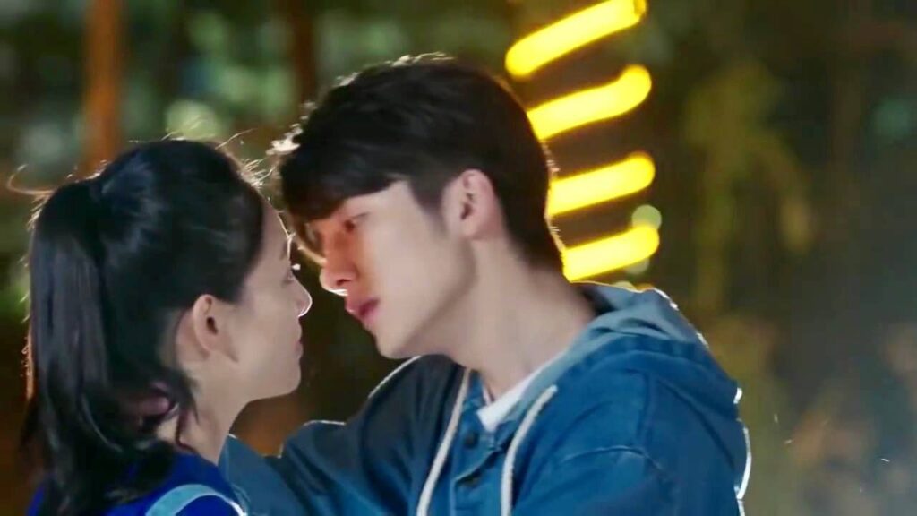 تعطيه مدالليتها الذهبية, لاظهار مدى حبــها لــه ( تزلج في الحب )