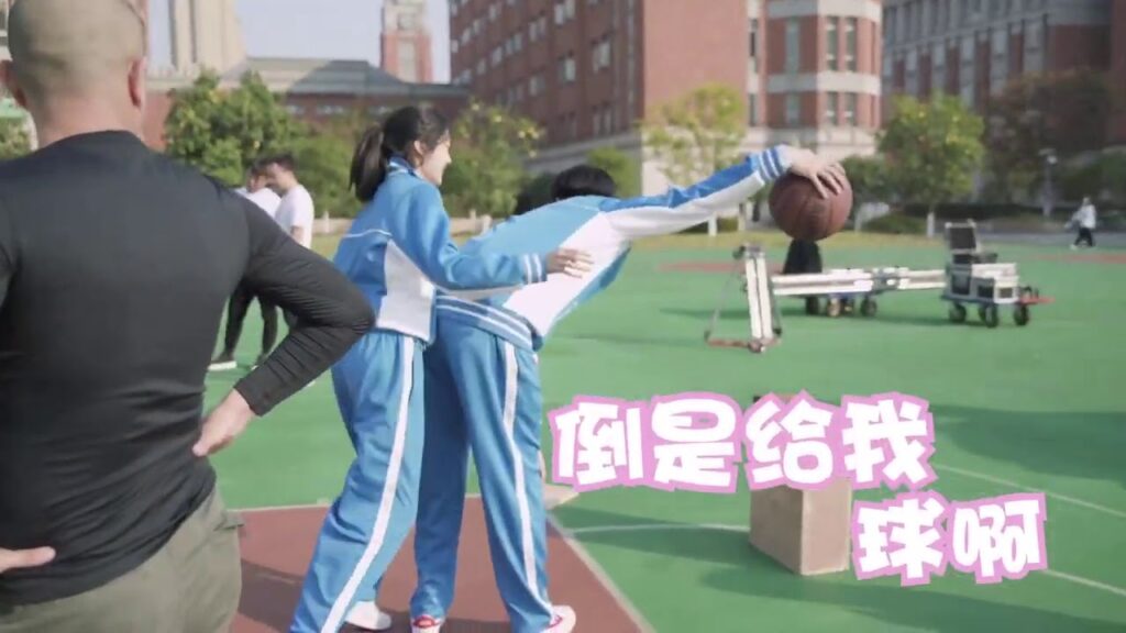 مشاهد لطيفة من خلف كواليس المسلسل الصيني الرومانسي الكوميدي "عدنا للحب " | "Way Back Into Love"