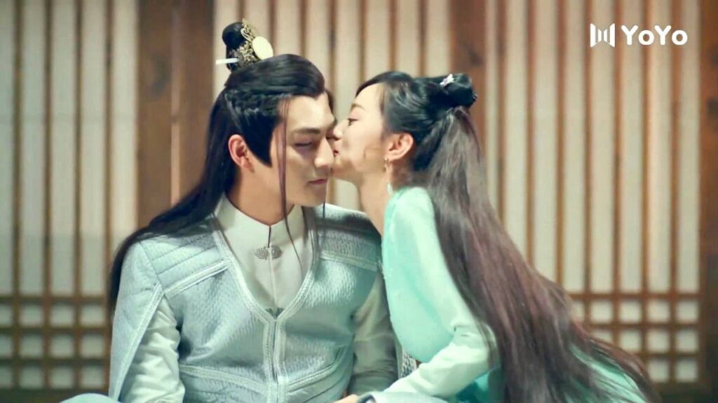 اعلان 34 , عندما تتباهى الزوجة بحب زوجها امام الاخرين  ( قدري العززي )