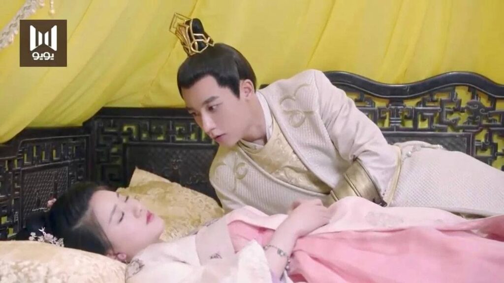 يستيقظ من النوم فيجد زوجتـه كأنها ميتــه  ( اوه يا امبراطوري )