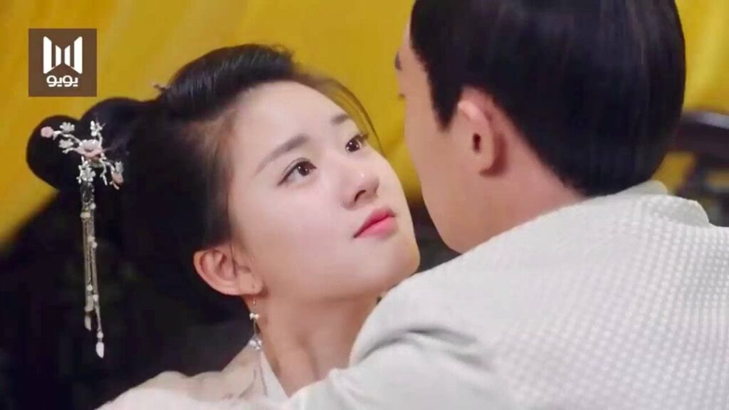 يقرأ المانجا ليتعلم الرومانسية لاجل زوجتـه❤️😍 ( اوه يا امبراطوري )