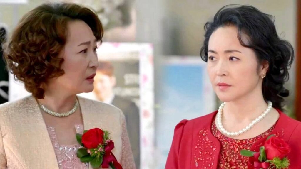 تغضب من والدتها لانها تسيء الى والدة زوجها ( مغامرة الزواج )