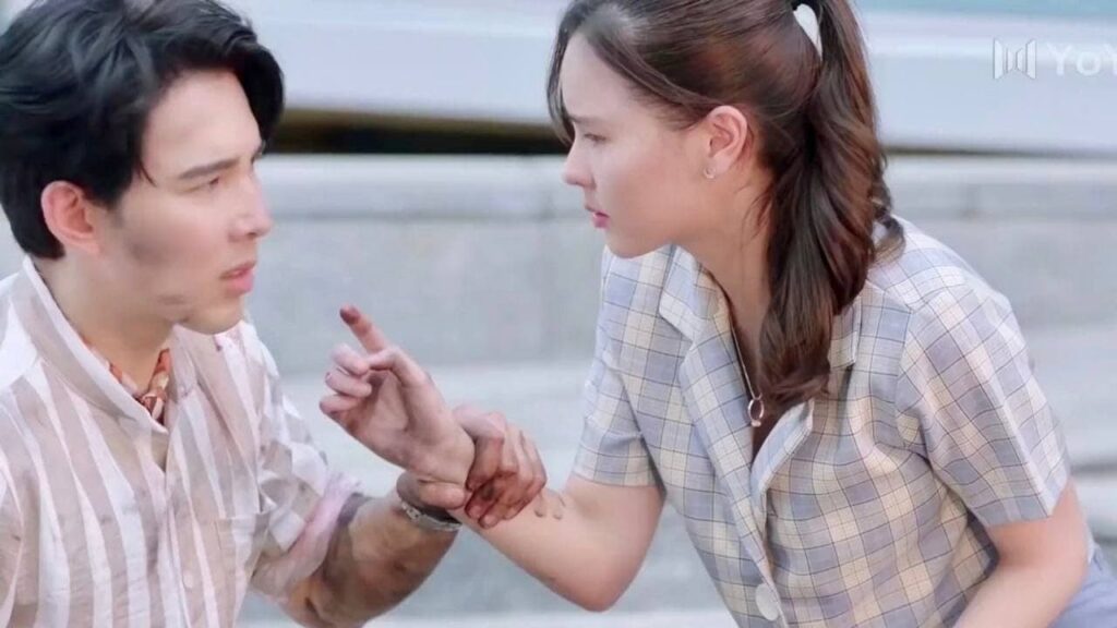 لماذا تحدقين بي و كأنك ستبكين , هل نعرف بعضنا ؟💔 ( وضع التشغيل )