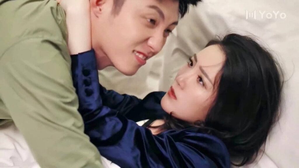 تسحب حبيبها الى الفراش معها وهي ثمــلة ❤️🙊 ( محظوظ بلقائك ) تسحب حبيبها الى الفراش معها وهي ثمــلة ❤️🙊 ( محظوظ بلقائك )