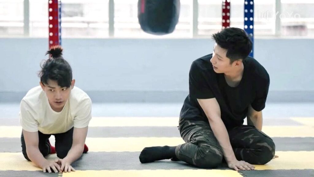 تغضب فتاة الملاكمة منهم فتجعل تدريبهم لا يرحم 😱💔 ( محظوظ بلقائك )