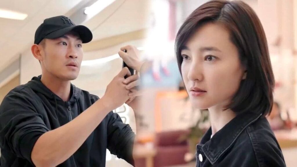 يظهر مختل عقلي امامهم  فجأة ويلتقط الصور لها مع رئيسها 😱💔 ( محظوظ بلقائك )