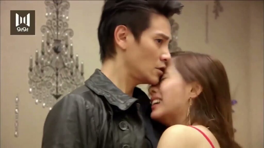 تثمل و تعتقد بانه حبيبـها فتقبلـــه ❤️😱 ( سر الزوجة )