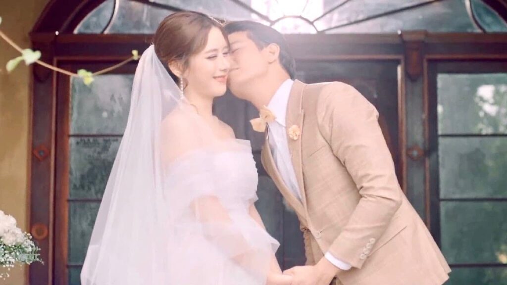 تفوز بحــب طفولتها و تجعله يتزوجها ❤️😍 ( انتي جميلة )