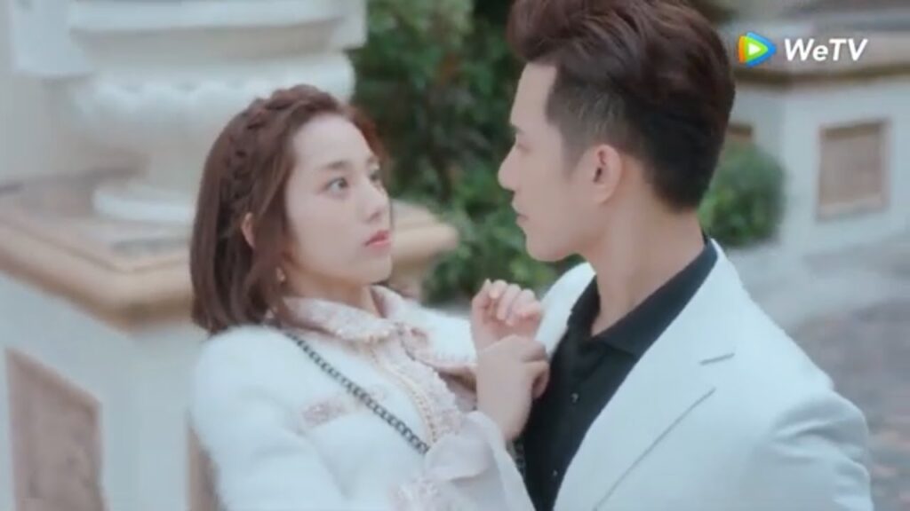 تأنقت كي يصطحبها لزيارة أهله | مسلسل "حبيبتي فضائية" | WeTV