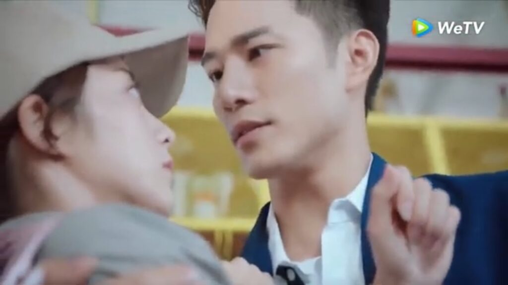 أصبحت هي طريقه لاستعادة ذاكرته | مسلسل "حبيبتي فضائية" | WeTV