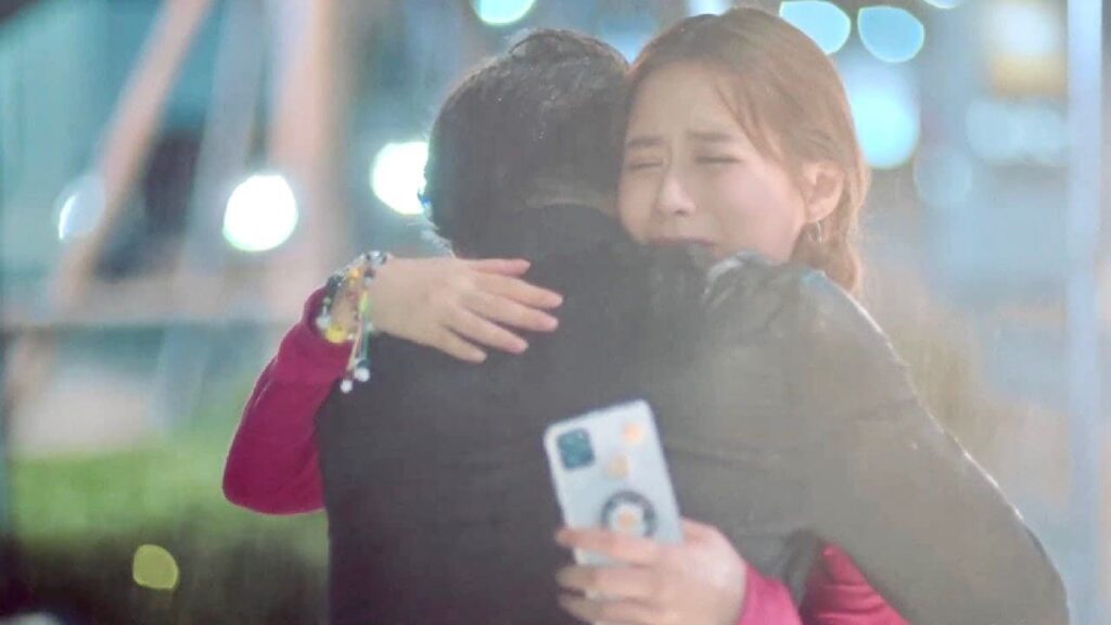 لا اريد الافتراق عنك , اشتقت اليك كثيرا ❤️😍 ( انتي جميلة )